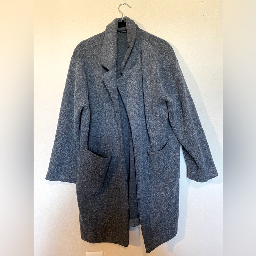 Zara W/B Collection Gray Cardigan (Large)